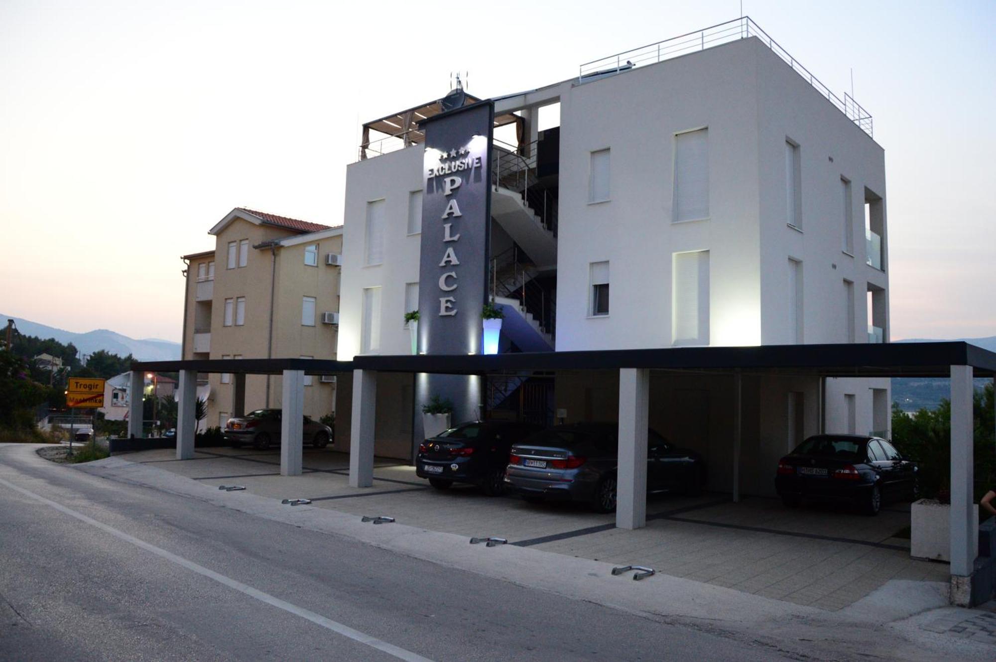 Apartments Exclusive Palace II Trogir Eksteriør billede
